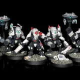 XV26-Geist-Kampfanzüge